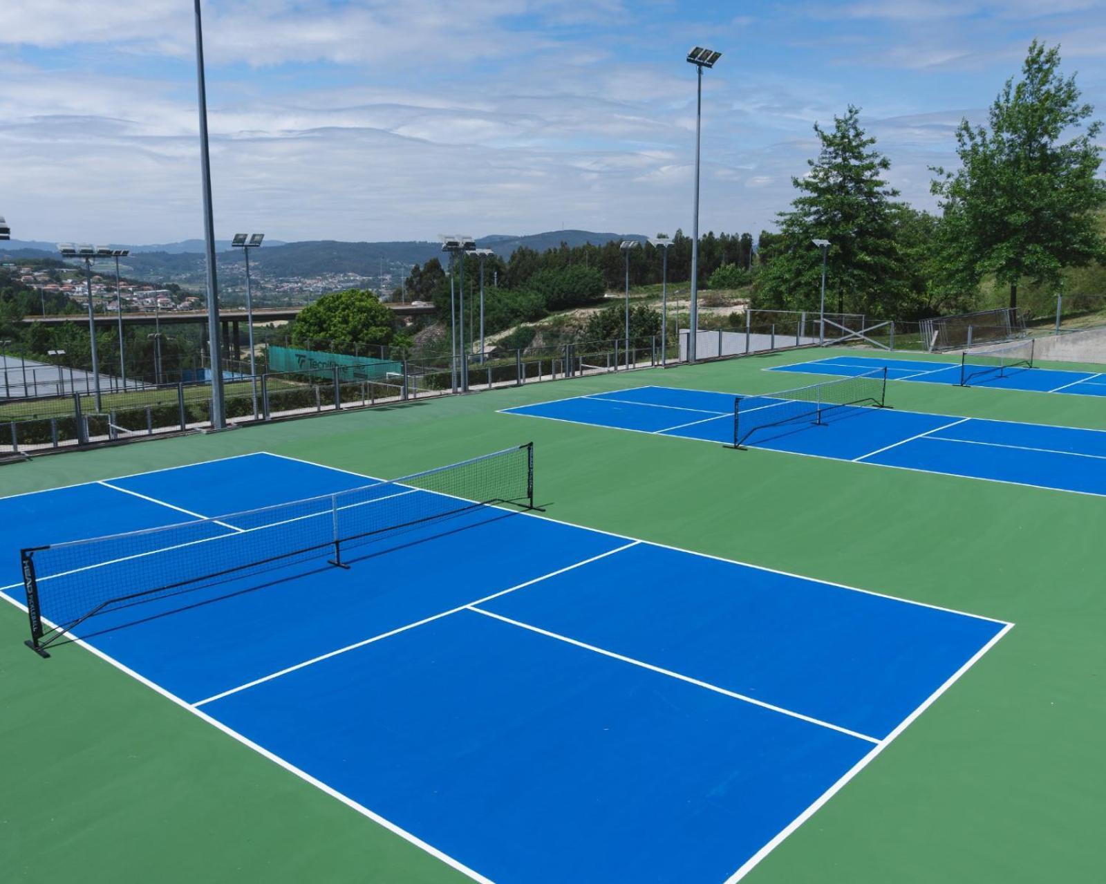 Open Village Sports Hotel & Spa Club Guimarães Zewnętrze zdjęcie