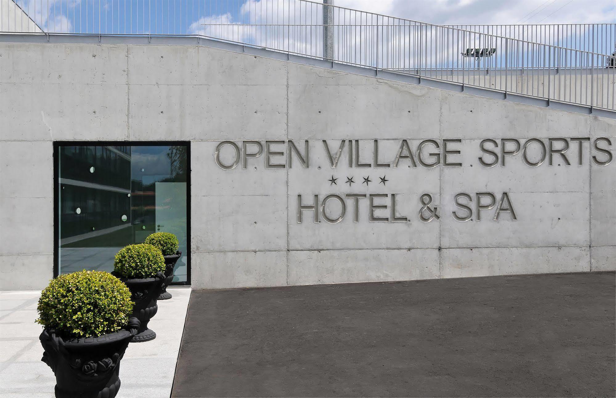 Open Village Sports Hotel & Spa Club Guimarães Zewnętrze zdjęcie