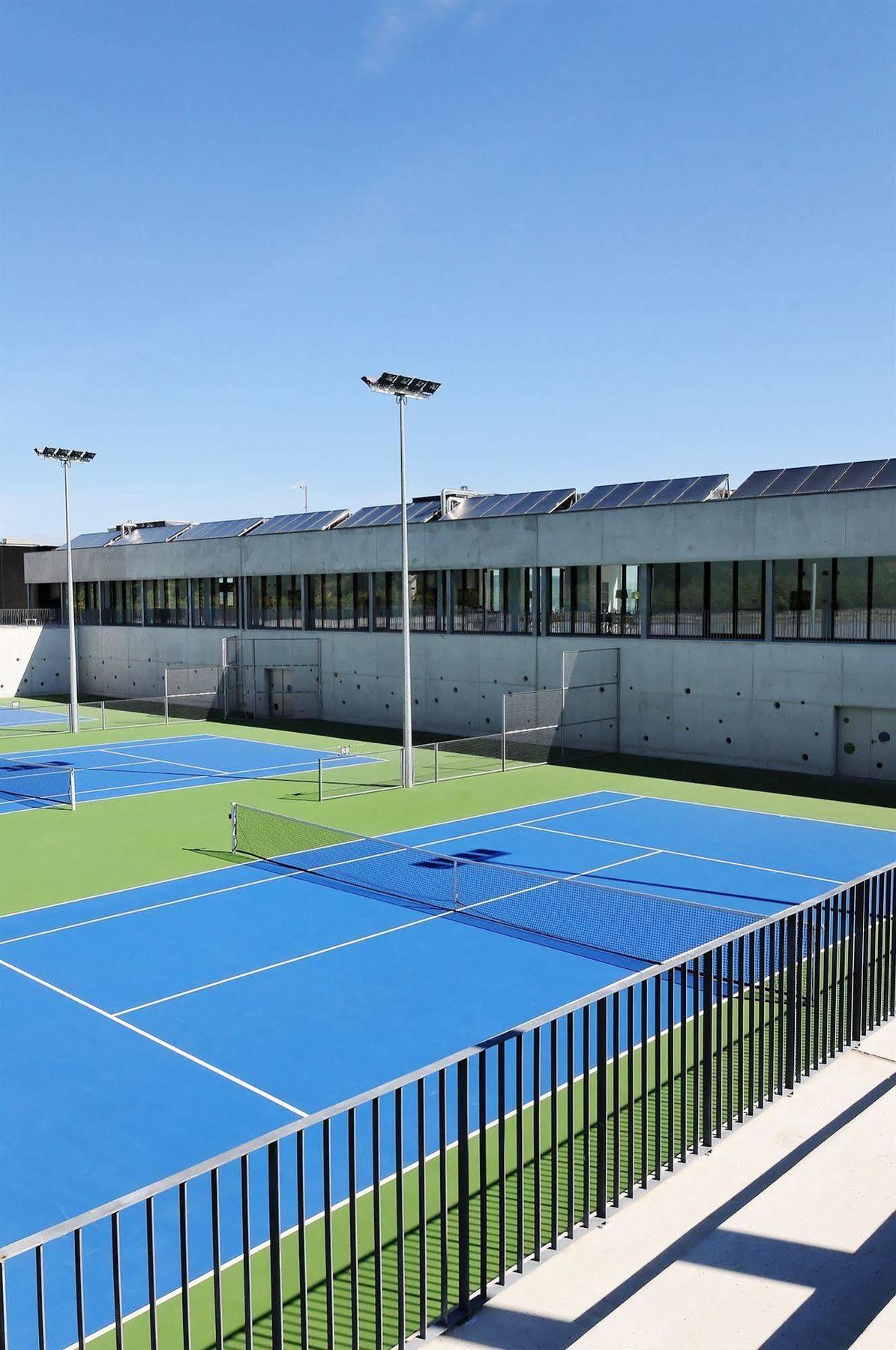Open Village Sports Hotel & Spa Club Guimarães Zewnętrze zdjęcie