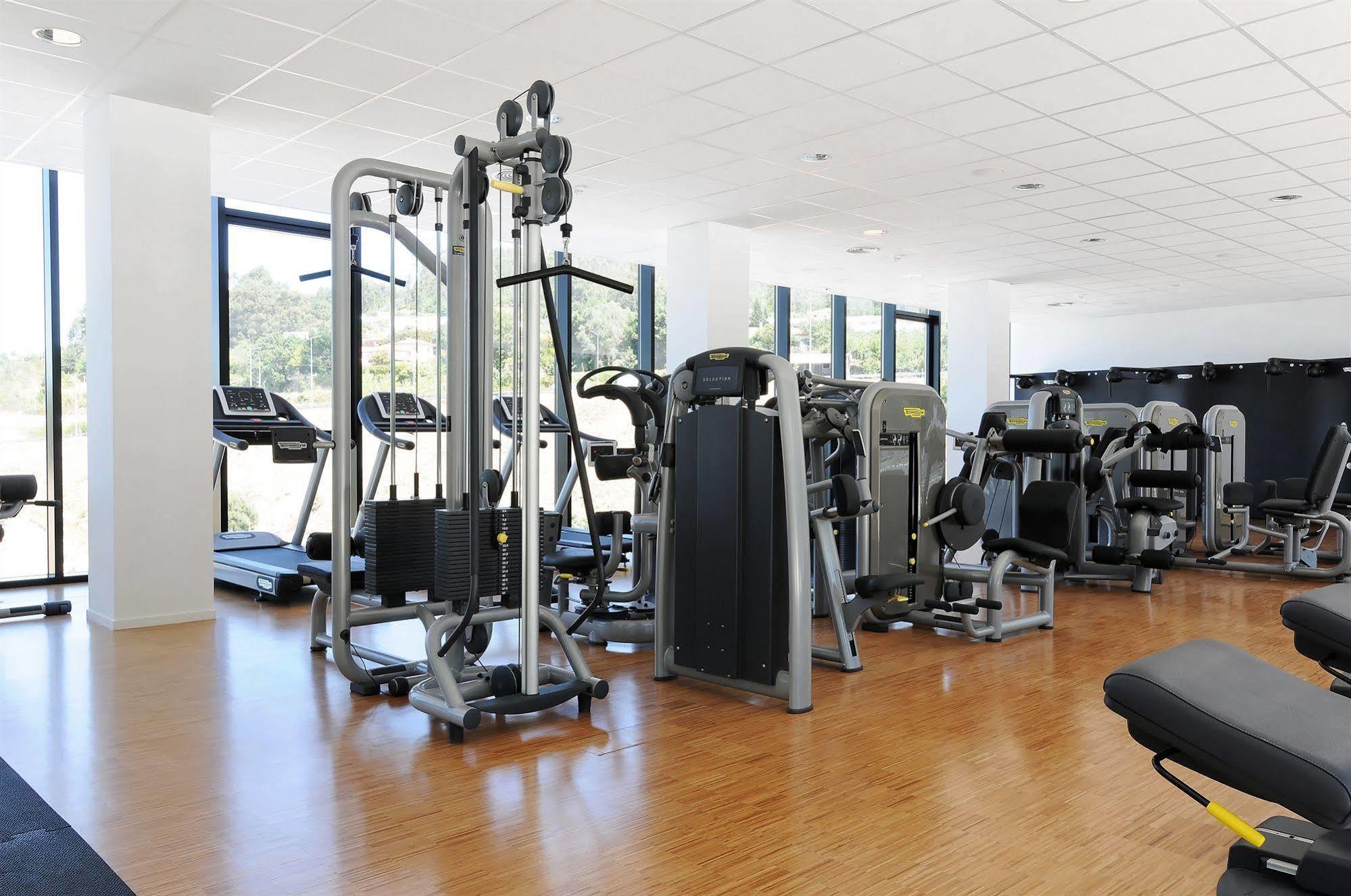 Open Village Sports Hotel & Spa Club Guimarães Zewnętrze zdjęcie
